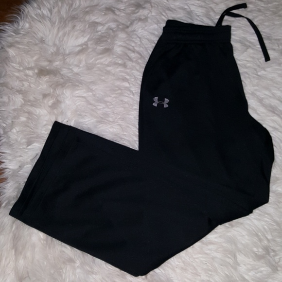 Under Armour Pants - Under armour loose fit medium pants